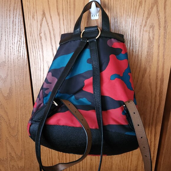 RARE Coach nylon backpack/daypack F11848 in colorful camo with leather straps - Picture 2 of 14